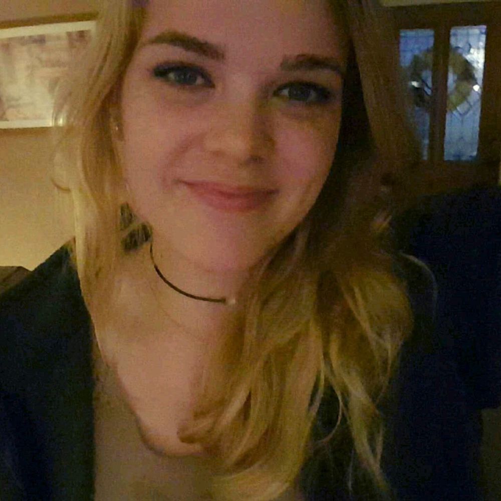 Meet your Posher, Hannah